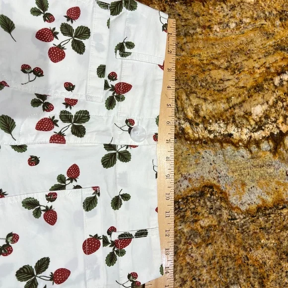 NWOT Nicole Miller New York strawberry  pants size 4 - Picture 5 of 11